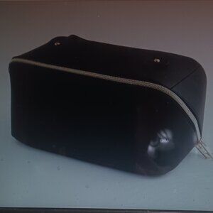 NWT Chico's Travel Case Black With Goldtone Zipper Closure and Leopard Print